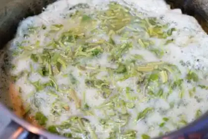 Make Fried eggs step 7