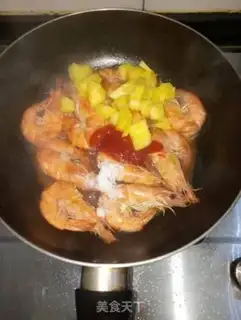 Make Pineapple and shrimp step 5