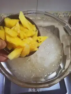 Make Pineapple silver ear soup step 5