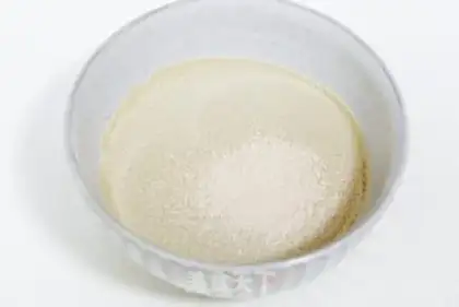 Make White-faced buns step 0