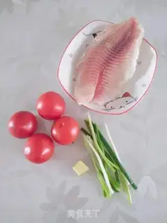 Make Tomato fish soup step 0