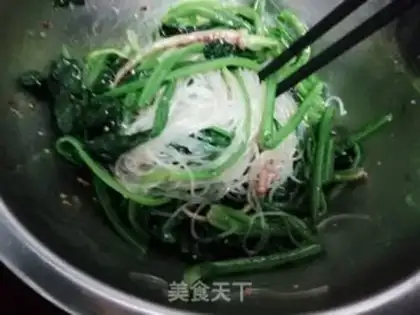 Make Mustard and spinach fans step 9