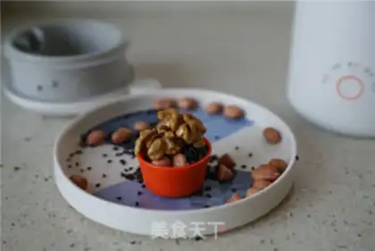 Make Peach peanut sesame step 1