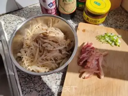 Make Spice of sauce step 0