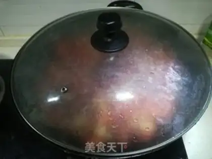 Make Spicy little lobster pan step 10