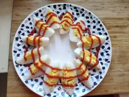 Make A boiled goose egg step 4