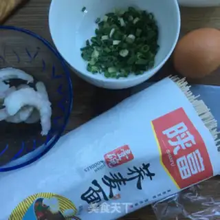 Make Shrimp egg oatmeal step 0