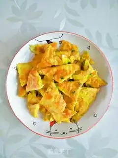 Make Onion fried goose eggs step 4
