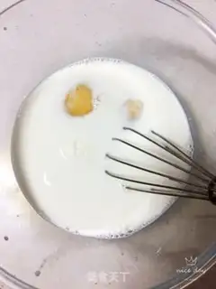 Make Coco towel rolls step 0