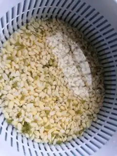 Make Green bean cake step 1