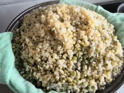 Make Green bean cake step 2