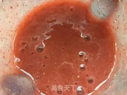 Make Strawberry pretzels step 1