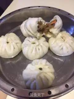 Make A mushroom fan bun step 7