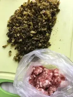 Make Meat and sour sauce step 0
