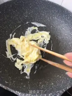 Make Burning abalone fried rice step 8