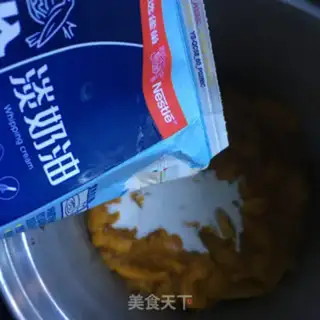 Make Pumpkin cream soup step 5