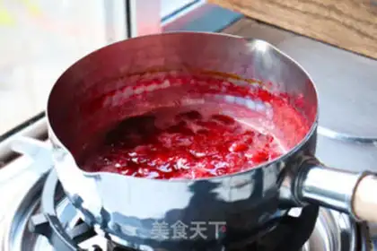 Make Strawberry fresh cow milk step 4