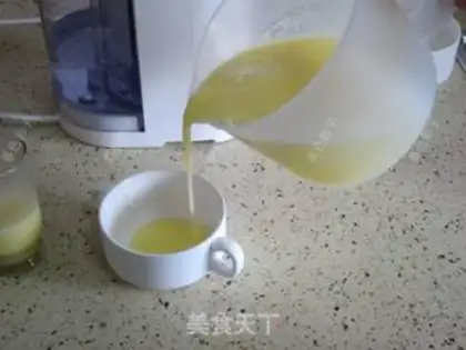 Make A boiled shrimp step 2