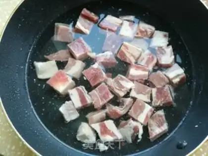 Make The radish stew step 1