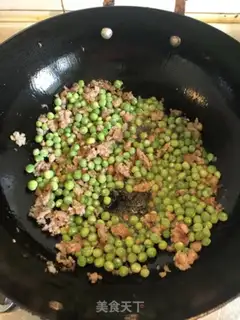 Make Scratched pea fried rice step 0