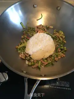 Make Scratched pea fried rice step 2
