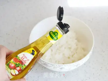 Make Sakura sushi step 2