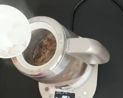 Make Peachflower tea step 3