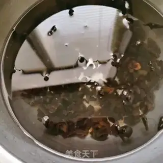 Make Pork gravy step 1