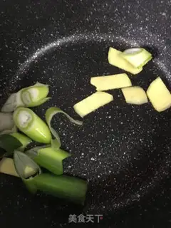Make Soy fan bones step 6