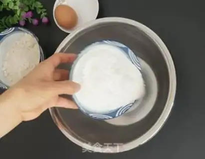 Make Eggs of wheat step 1