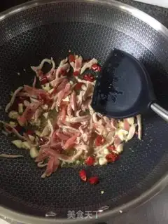 Make lentils fried meat step 1