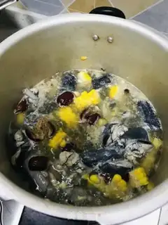 Make Corn radish chicken soup step 3