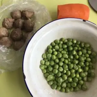Make Beefball, double-coloured step 0