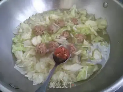 Make Big cabbage porkball soup step 5