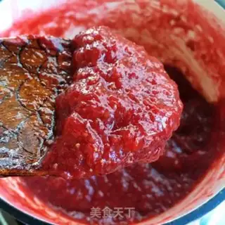 Make Homemade strawberry sauce step 10