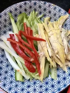Make Chicken meatloaf step 1