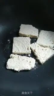 Make Hot, white, soy-deaf step 1