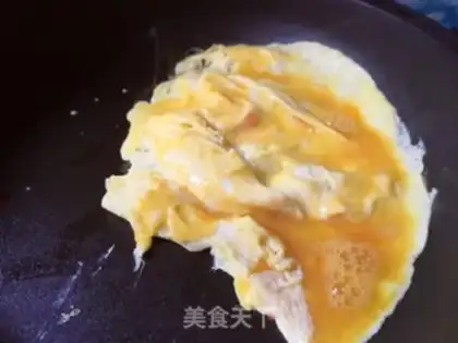 Make Pickles and fried eggs step 2