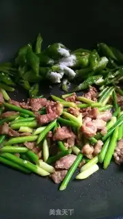 Make Garlic sprouts step 3