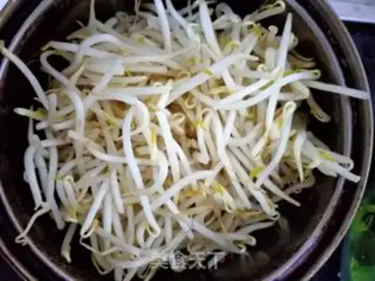 Make Bean sprouts step 2