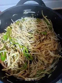 Make Bean sprouts step 4
