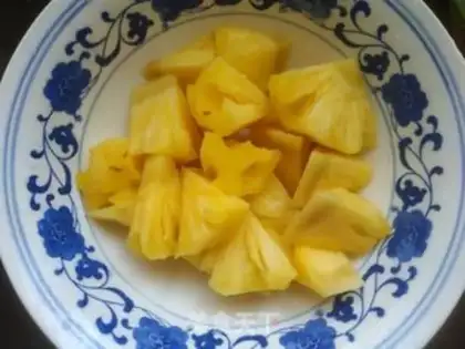 Make Sugar vinegar pineapple ribs step 0