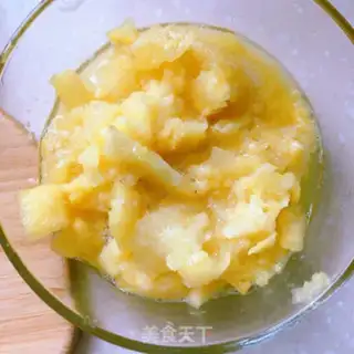 Make Microwave pineapple sauce step 4