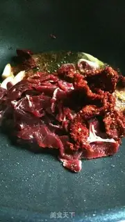 Make Spicy beef chips step 2