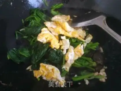 Make Scrambled eggs step 8