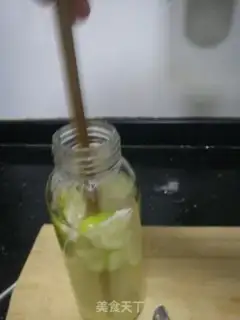 Make Lemon tea step 4