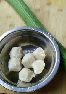 Make Smelt fishball soup step 0