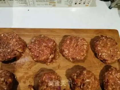 Make Hamburger meatloaf step 3