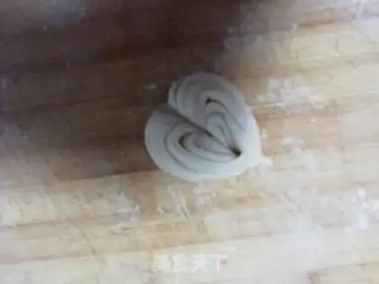 Make Antler rolls step 8