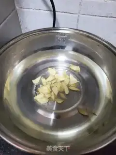 Make Lily